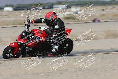 media/Oct-02-2025-Racers Edge (Thu) [[2c91cb6ab3]]/2-A Group/Session 2-Turn 9 Inside (1030am)/